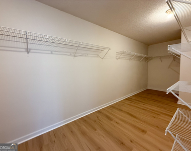 1570 Swan Valley Court - Photo Thumbnail 29