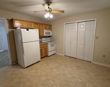1207 Edna Place - Photo Thumbnail 4