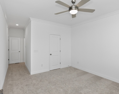 504 Sawnee Village Boulevard - Photo Thumbnail 2
