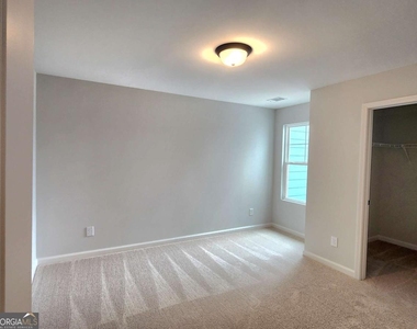 848 Leraes Way - Photo Thumbnail 11