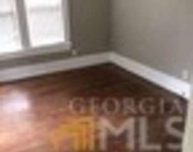 1098 Los Angeles Avenue - Photo Thumbnail 12