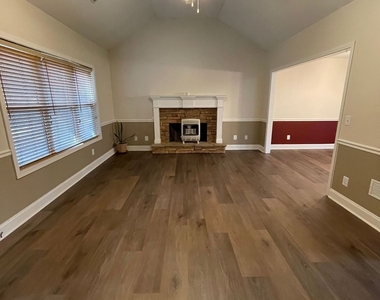 166 Cove Hills Road - Photo Thumbnail 1