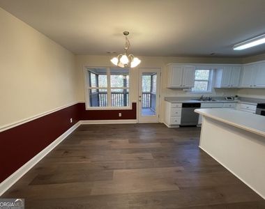166 Cove Hills Road - Photo Thumbnail 4