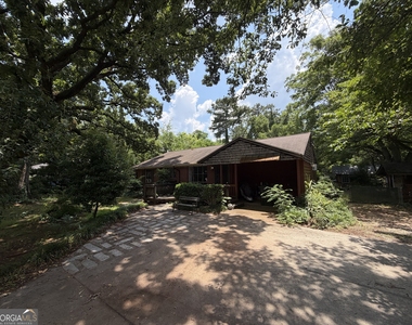 1054 College Station Road - Photo Thumbnail 1