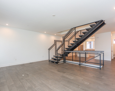 1145 Kirkwood Avenue Se - Photo Thumbnail 9