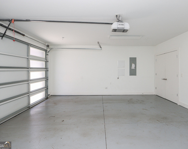 1145 Kirkwood Avenue Se - Photo Thumbnail 54