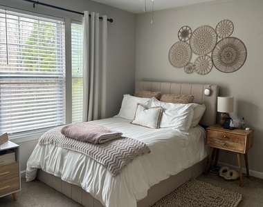 490 Barnett Shoals Road - Photo Thumbnail 9