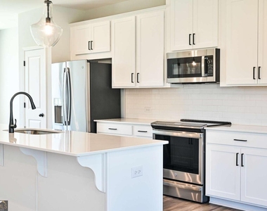 756 Payton Lane - Photo Thumbnail 18