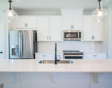 756 Payton Lane - Photo Thumbnail 20