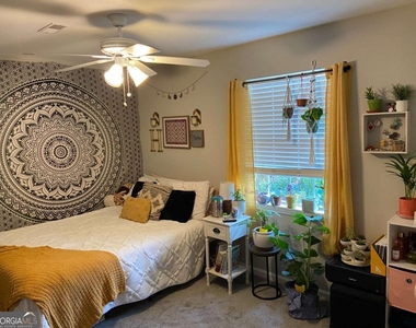 2165 S Milledge Avenue - Photo Thumbnail 6