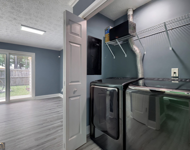 119 Forrest Avenue - Photo Thumbnail 9