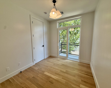 592 Bushwick Avenue - Photo Thumbnail 3