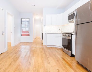 128 India St 11222 - Photo Thumbnail 18