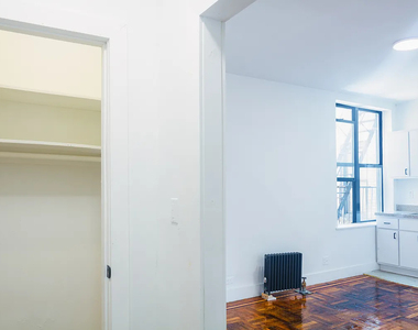 35 Thayer Street - Photo Thumbnail 7