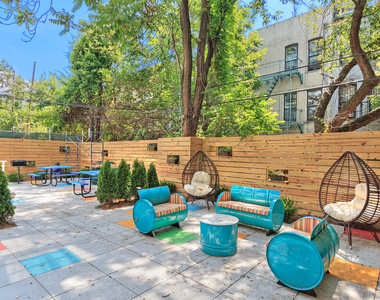 230 Schaefer St 11207 - Photo Thumbnail 10