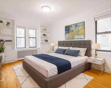 340 East 66th Street - Photo Thumbnail 6