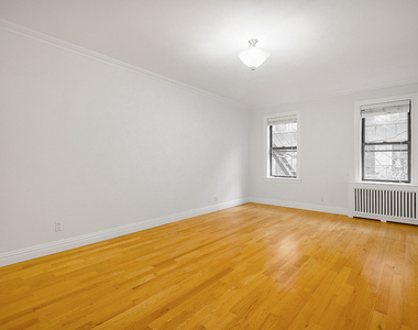 340 East 66th Street - Photo Thumbnail 4