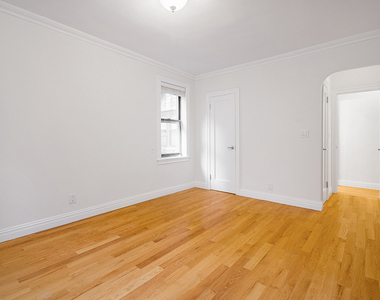 340 East 66th Street - Photo Thumbnail 8