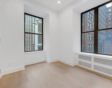121 Madison Avenue - Photo Thumbnail 4