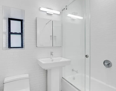 121 Madison Avenue - Photo Thumbnail 6