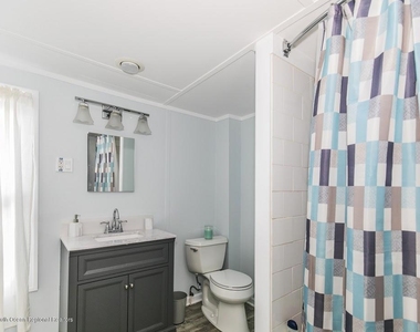 105 Webb Avenue - Photo Thumbnail 18