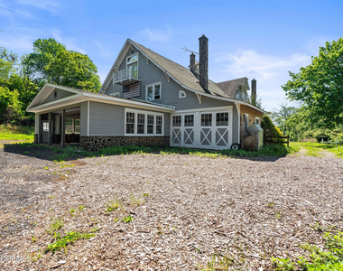 525 Cooper Road - Photo Thumbnail 1