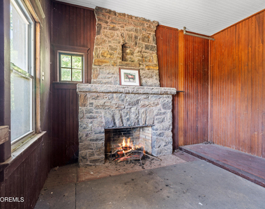 525 Cooper Road - Photo Thumbnail 5
