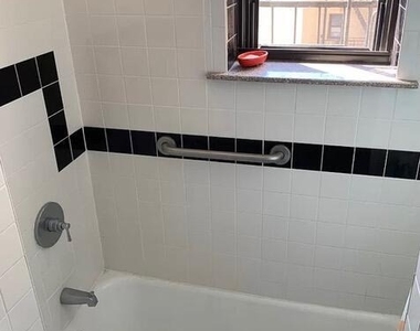 1700 Webb Street - Photo Thumbnail 5