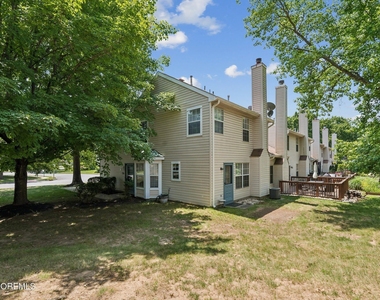 134 Rumford Way - Photo Thumbnail 24