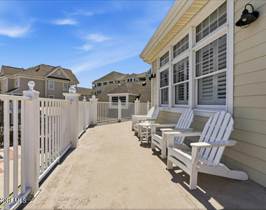22 Cooper Avenue - Photo Thumbnail 18