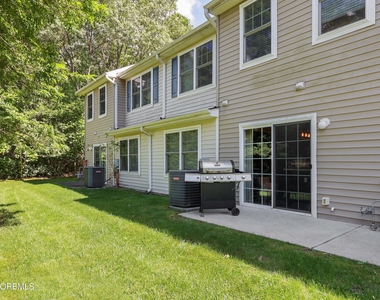 207 Harvest Way - Photo Thumbnail 11