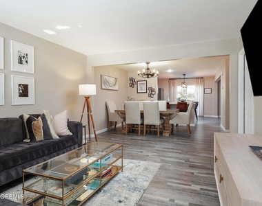207 Harvest Way - Photo Thumbnail 8