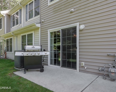 207 Harvest Way - Photo Thumbnail 13