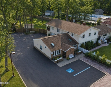 437 Adamston Road - Photo Thumbnail 1