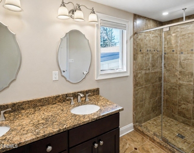 437 Adamston Road - Photo Thumbnail 18