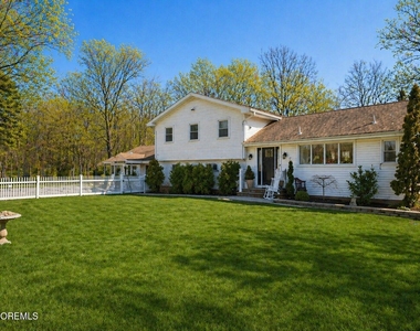 437 Adamston Road - Photo Thumbnail 2