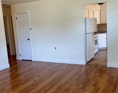 129 Fox Glove - Photo Thumbnail 8