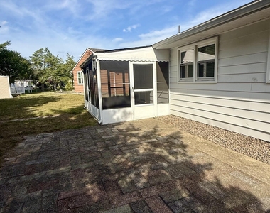 129 Fox Glove - Photo Thumbnail 5