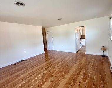 129 Fox Glove - Photo Thumbnail 9