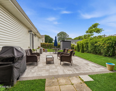 81 Berry Place - Photo Thumbnail 19