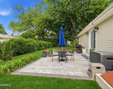 81 Berry Place - Photo Thumbnail 18