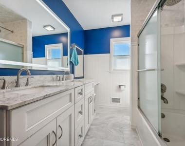 202 Yale Avenue - Photo Thumbnail 8