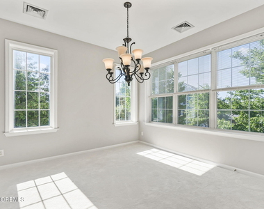 327 Mill Pond Way - Photo Thumbnail 10