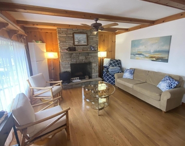 7 Campbell Court - Photo Thumbnail 3