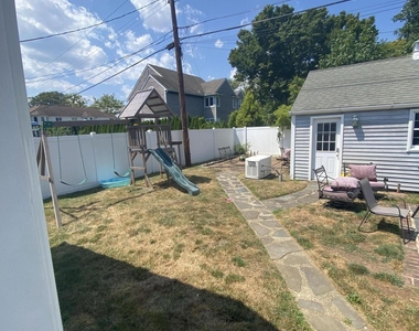 7 Campbell Court - Photo Thumbnail 31