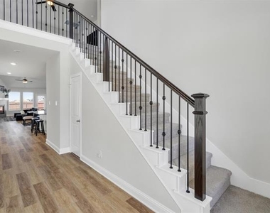 4130 Beale Street - Photo Thumbnail 3