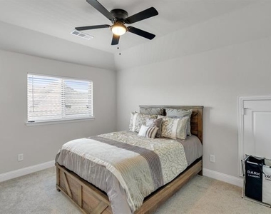 4130 Beale Street - Photo Thumbnail 21