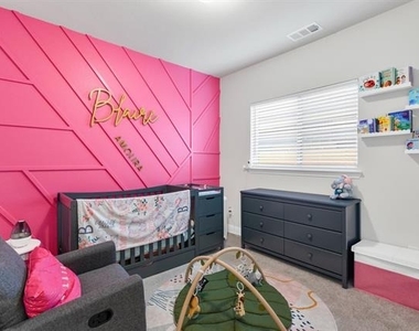 4130 Beale Street - Photo Thumbnail 14