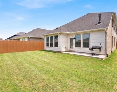 4130 Beale Street - Photo Thumbnail 23