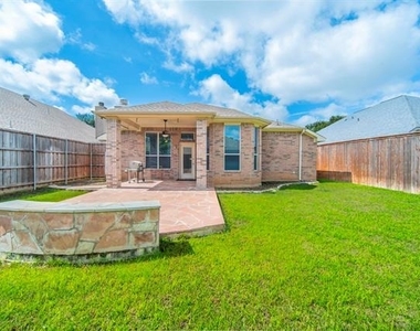 8249 Fall Crest Drive - Photo Thumbnail 21
